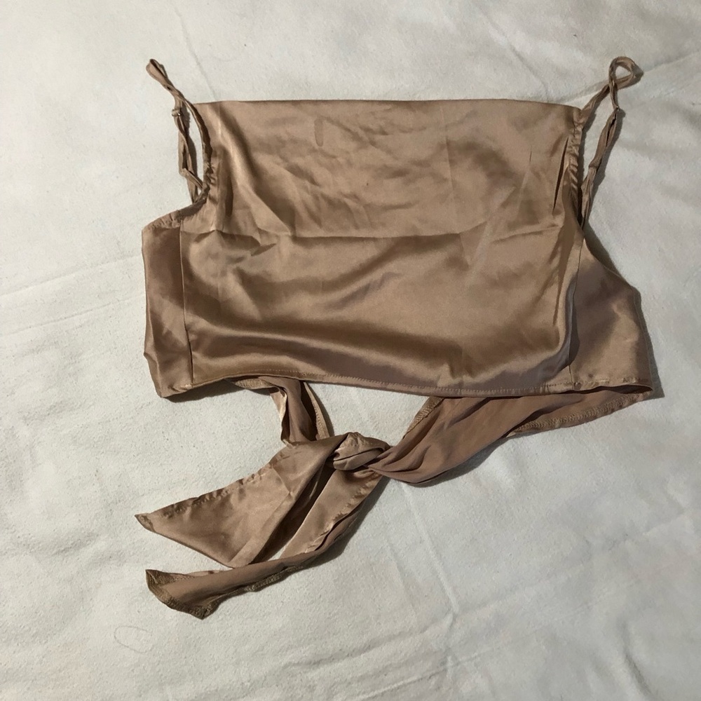 🖤ZAFUL Satin Tie-Back Crop Top 🧡
